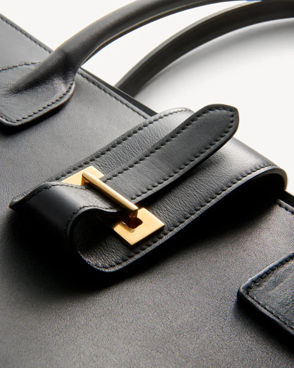 Tasche Lou Bag in Black