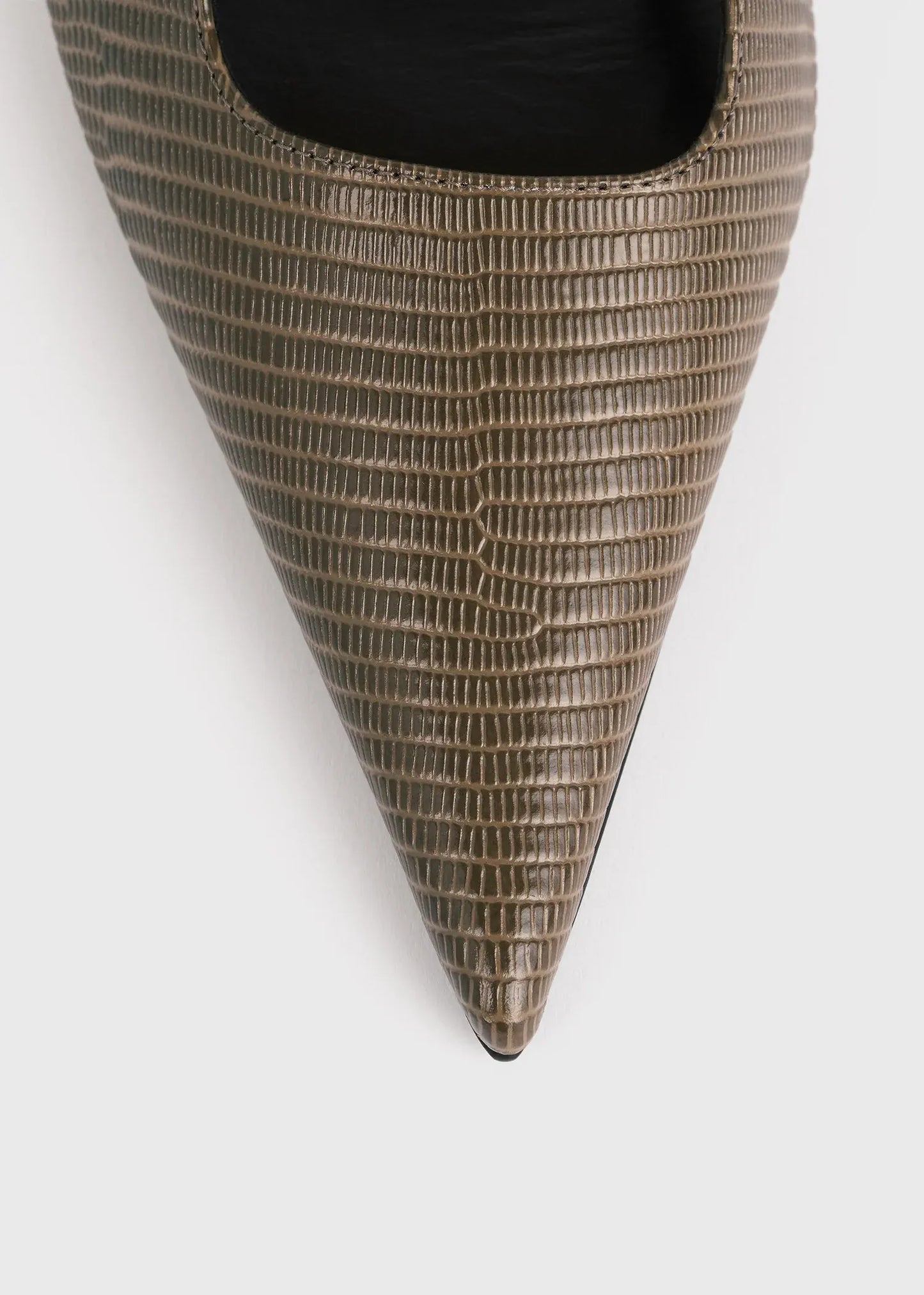 Pumps Lizard Embossed in Dark Olive