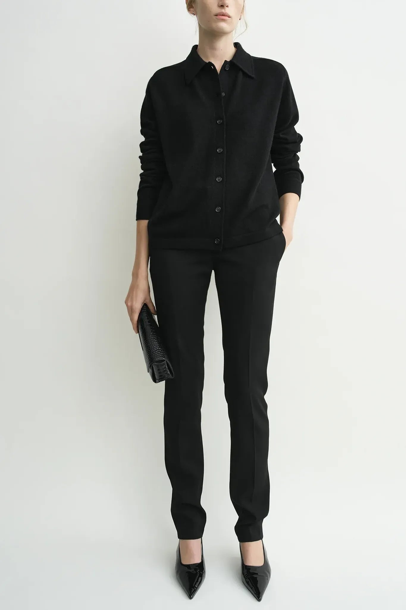 Cashmere Cardigan Raglan-Sleeve in Black