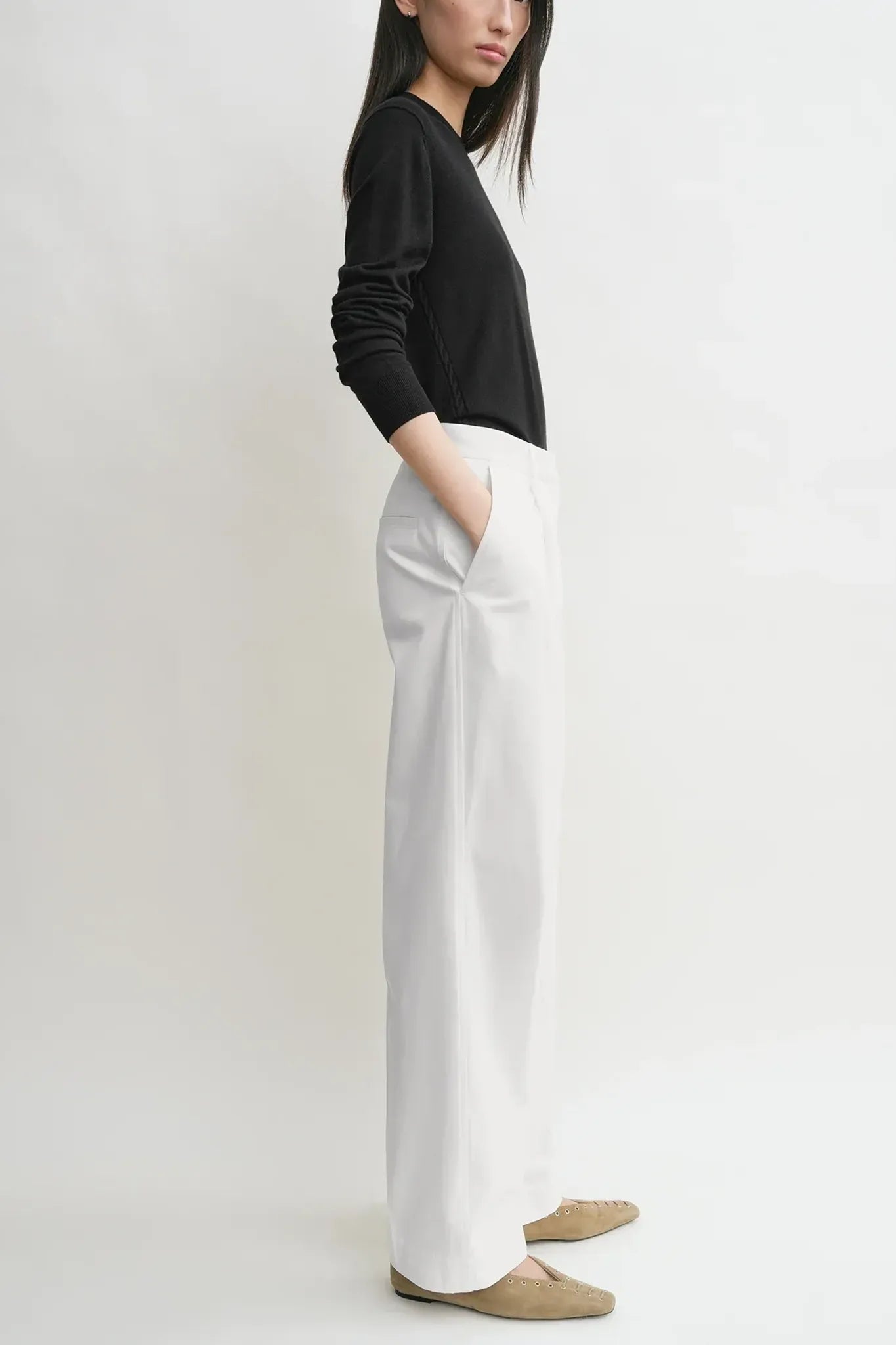 Hose Slanted Pocket in White