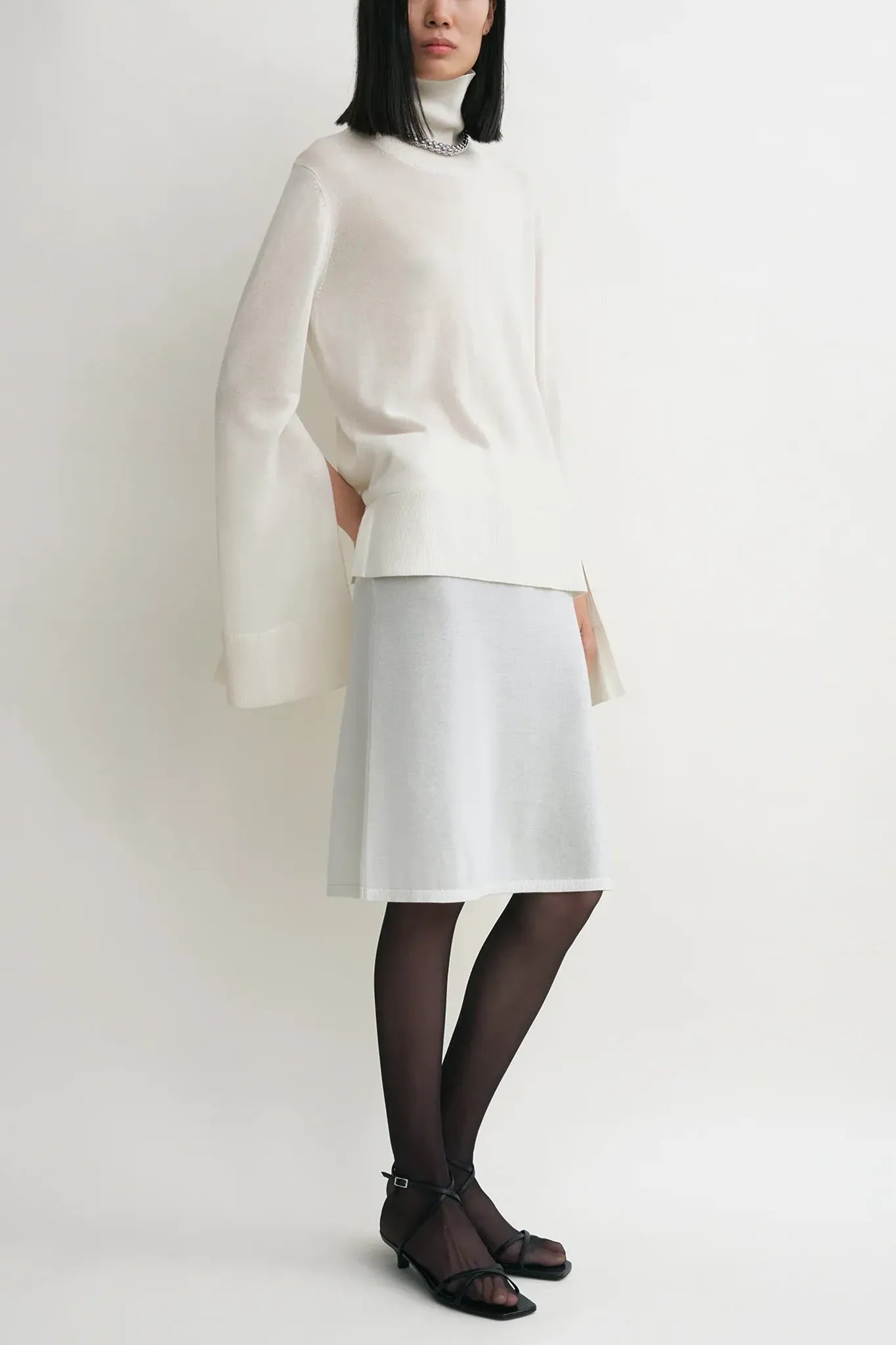pullover-slit-sleeve-turtleneck-in-white