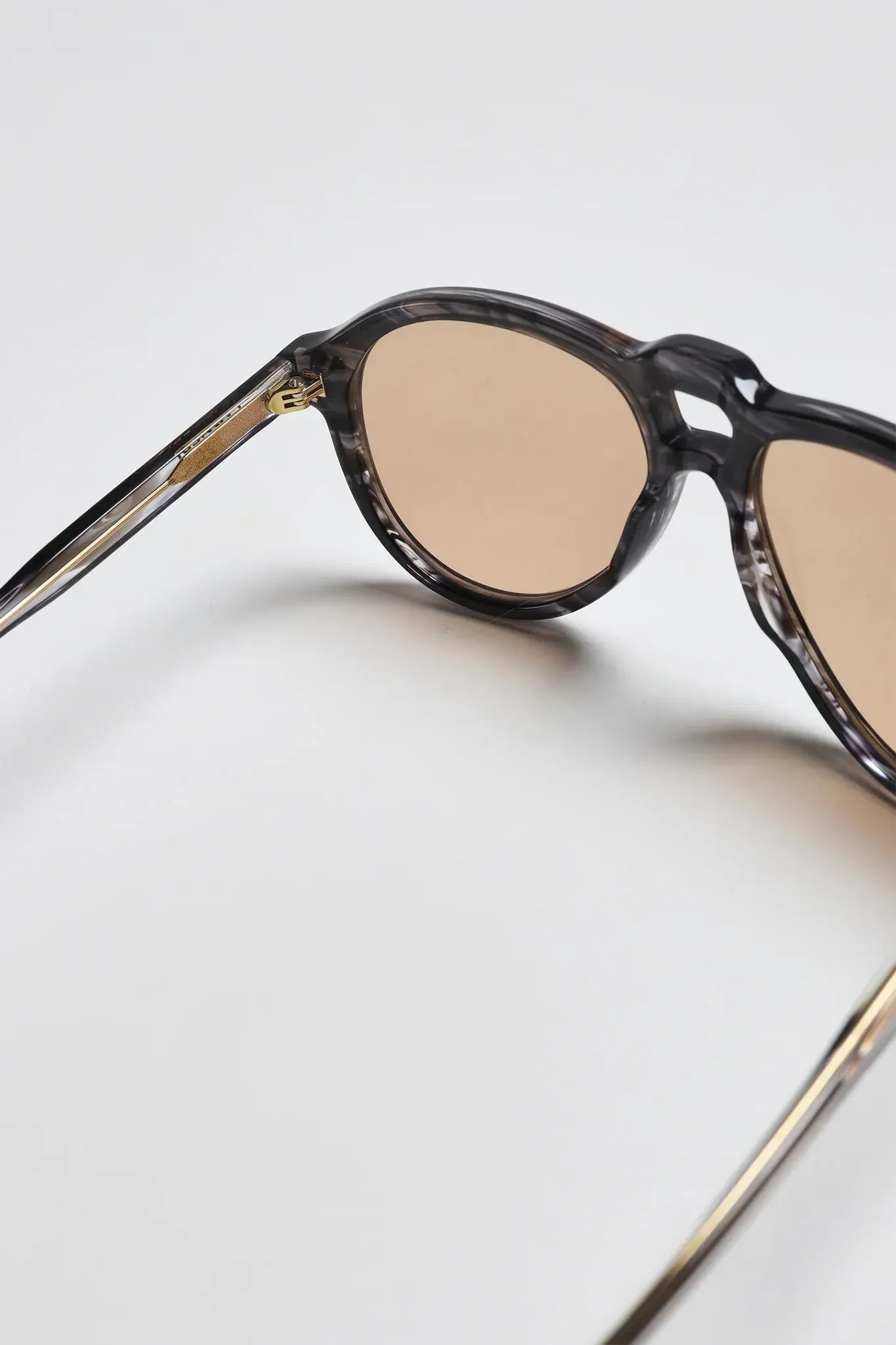 Sonnenbrille Jean in Grau