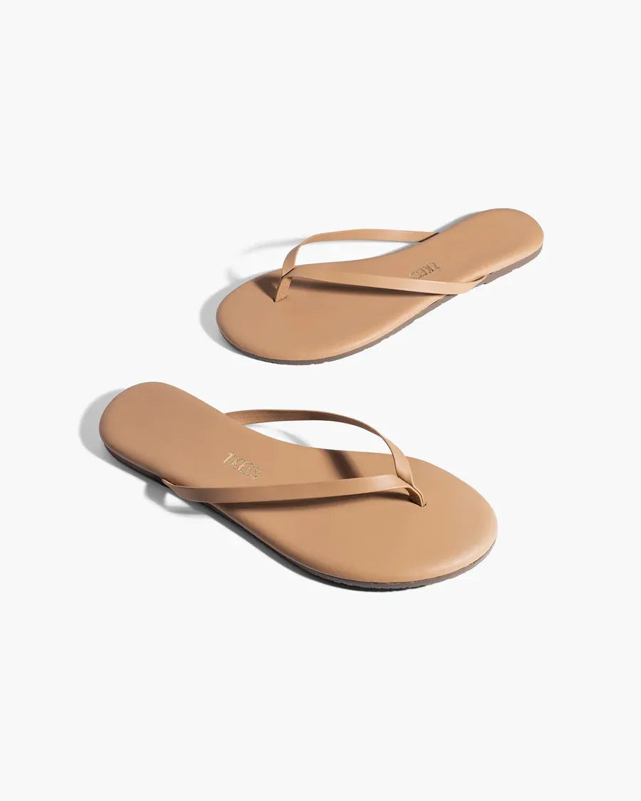 Flip-Flops Lily Foundations Matte in Cocobutter