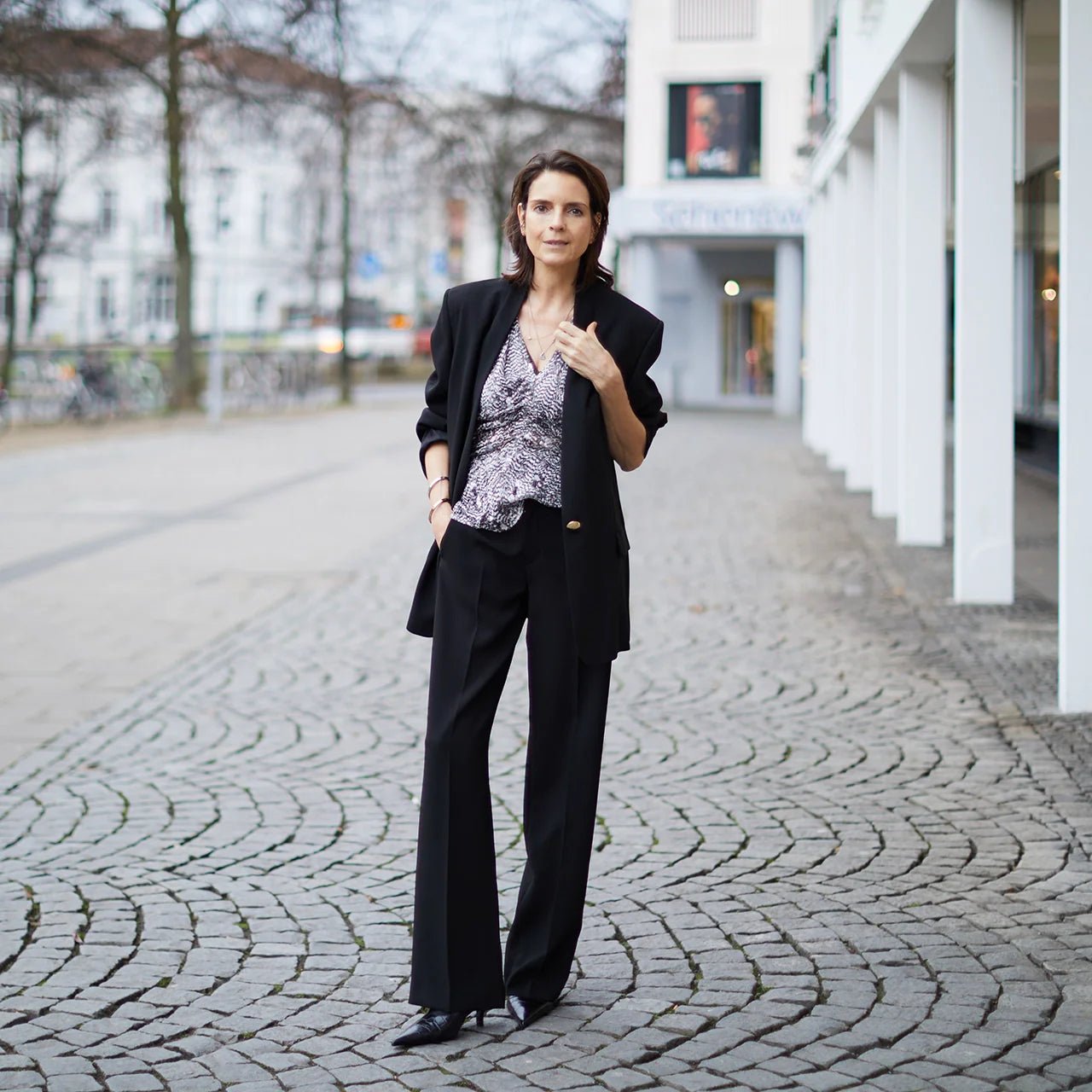 Maskuline Details, feminine Eleganz
