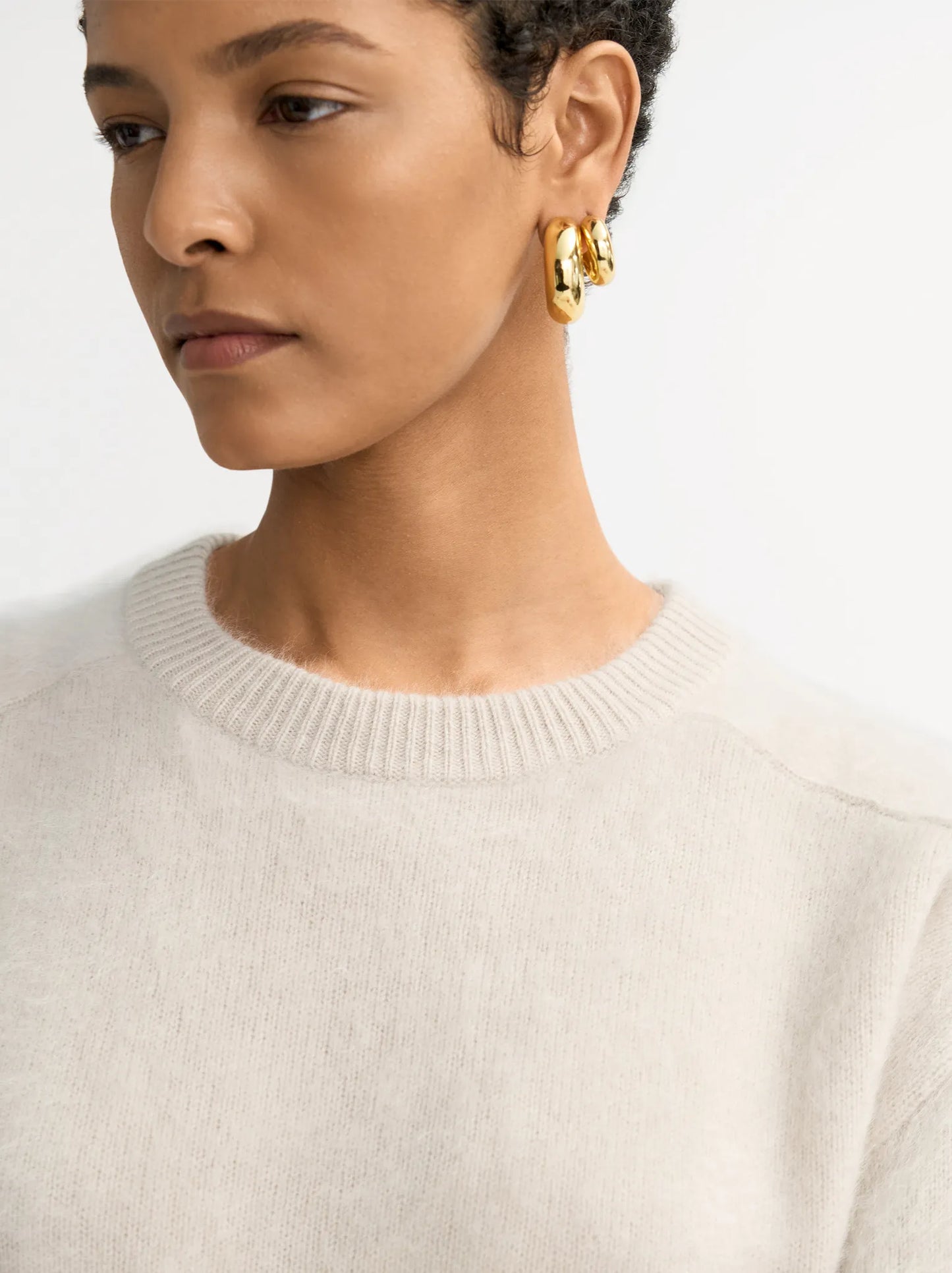 Pullover Brushed Crew Neck in Chalk