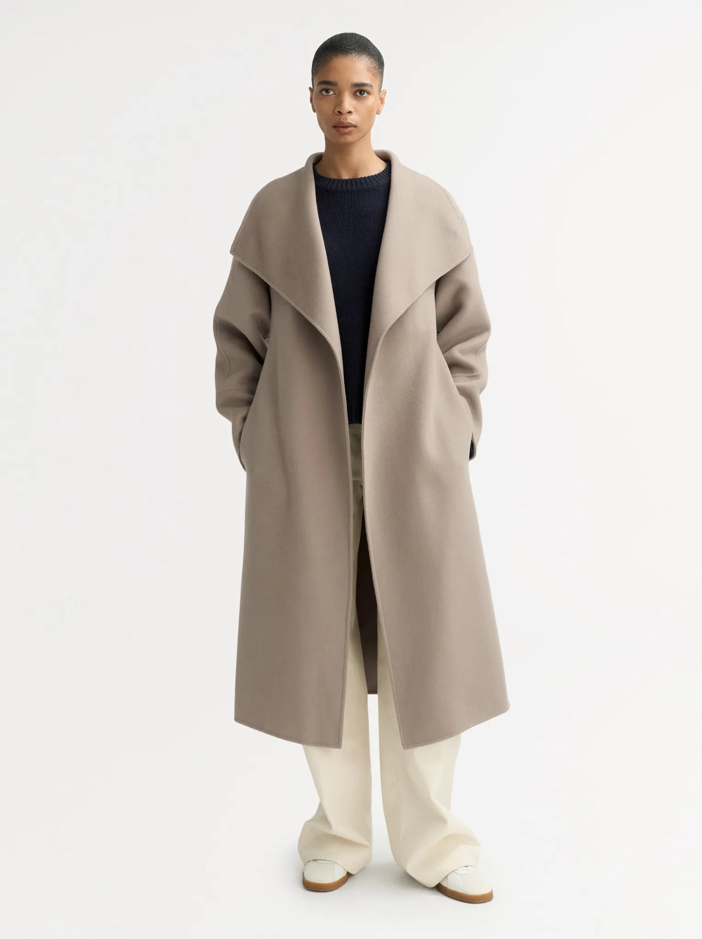 Mantel Long in Dark Sand