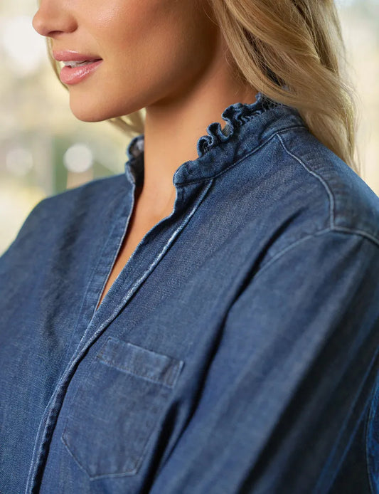 Shirt Eileen Ruffle in Vintage Dark Wash