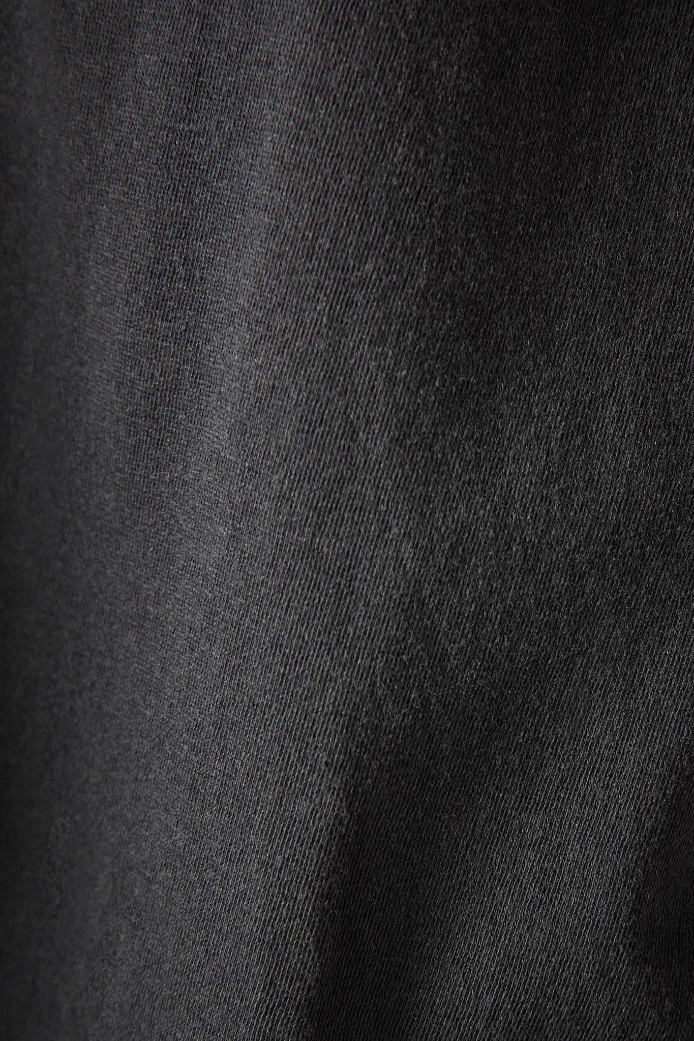 Longsleeve Boxy in Carbon