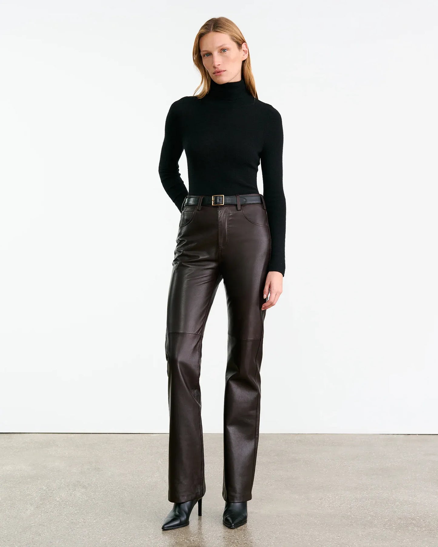 Lederhose Joan in Espresso