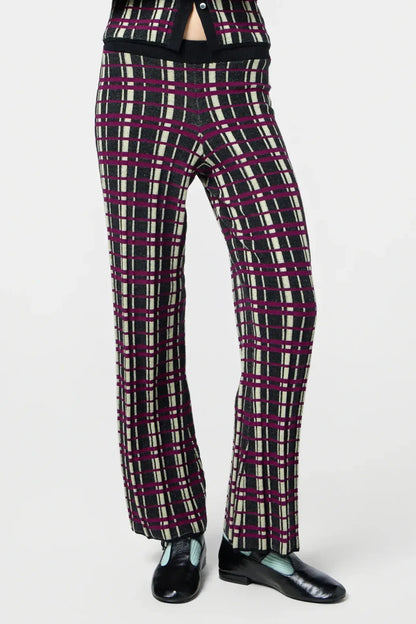 Hose Plaid Flare in Black Combo