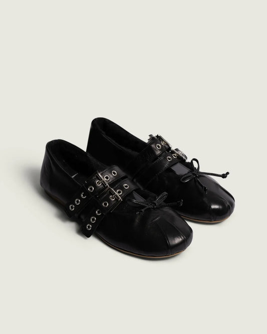 Ballerina Vita Sherling in Black