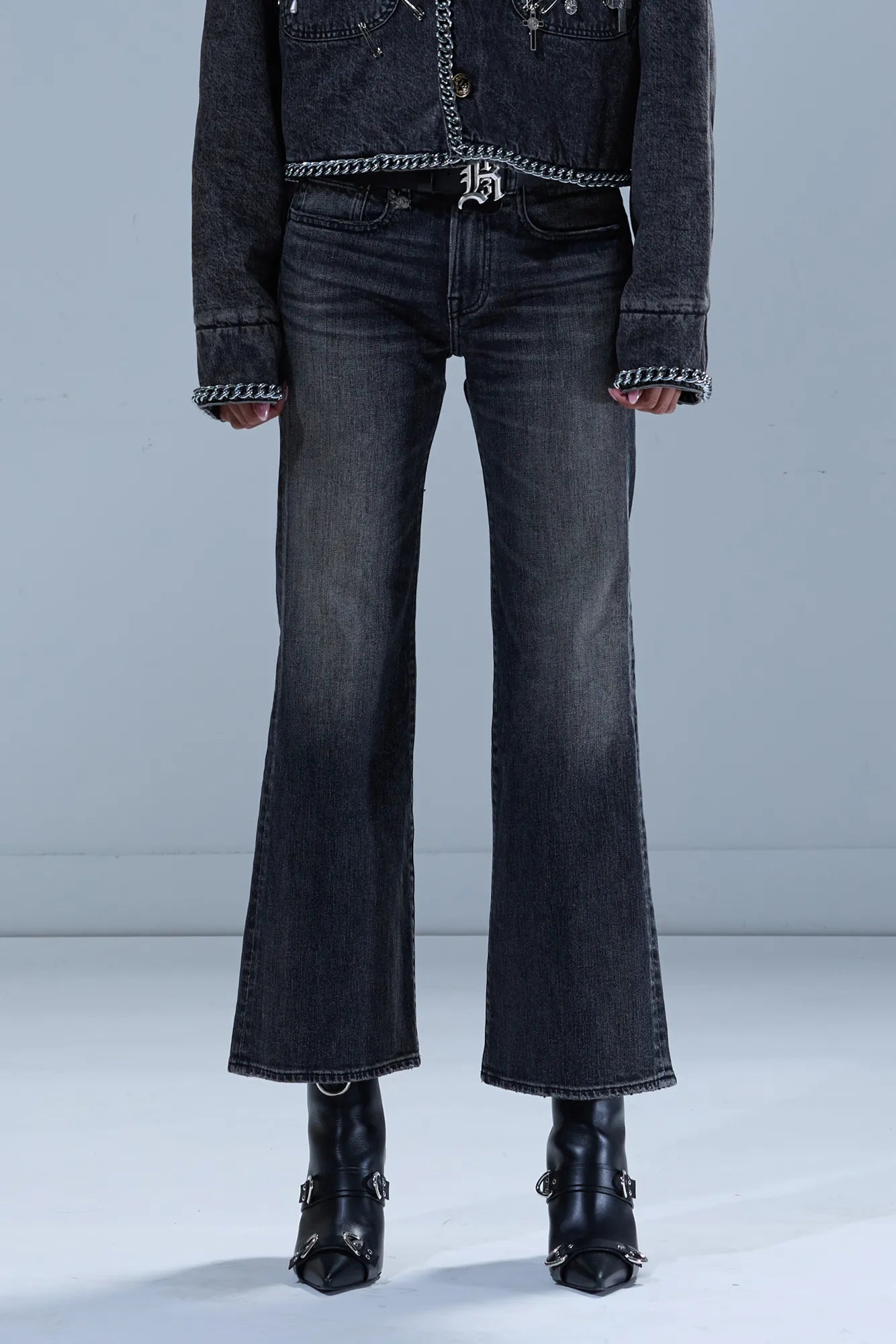 Jeans Joan Kick Flare in Kennet Black Stretch