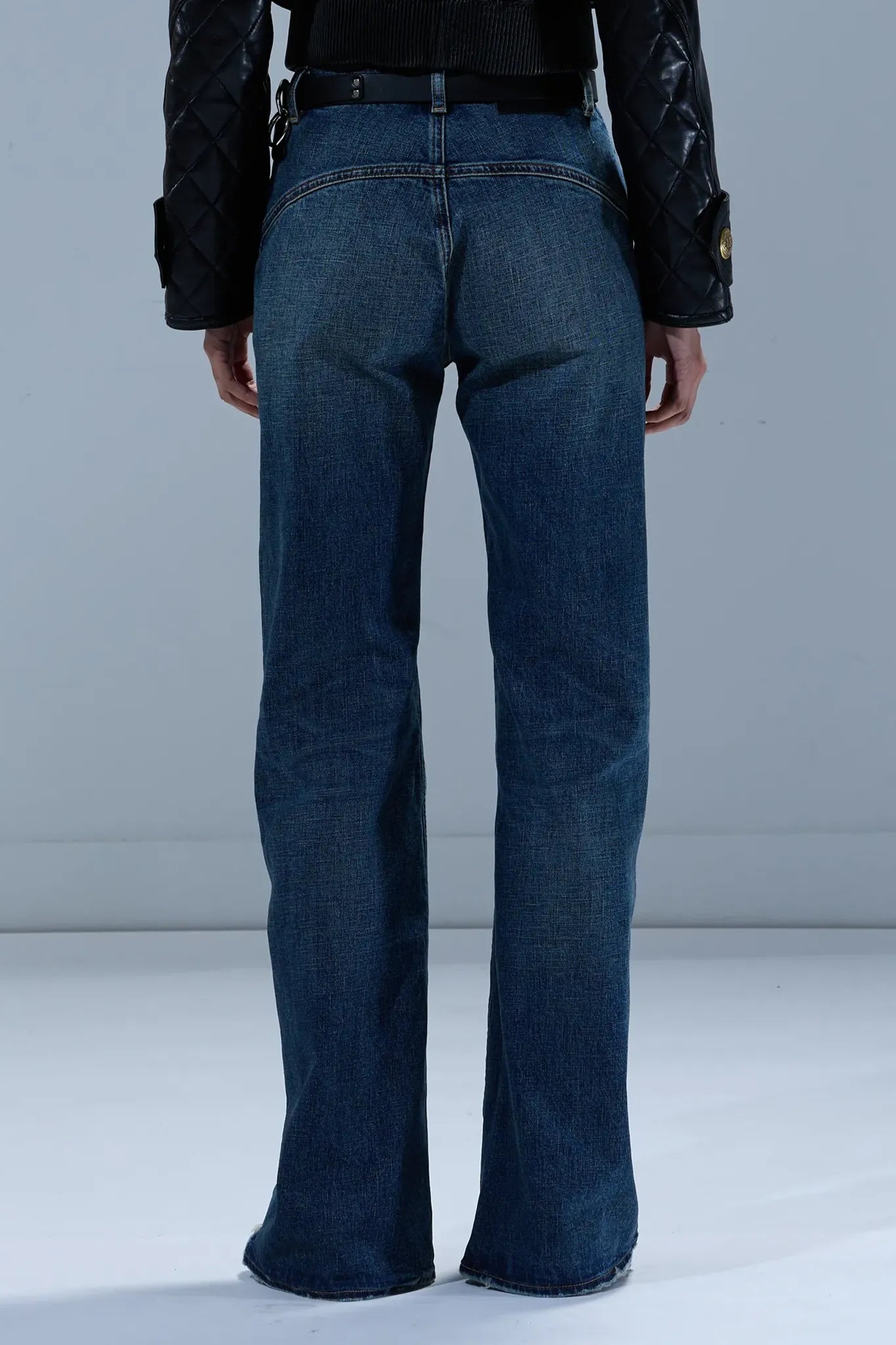 Jeans Twisted Seam Flare in Melvin Blue Stretch