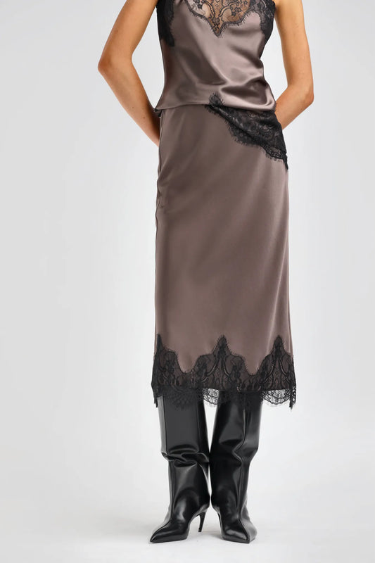 Rock Pernilla in Truffle