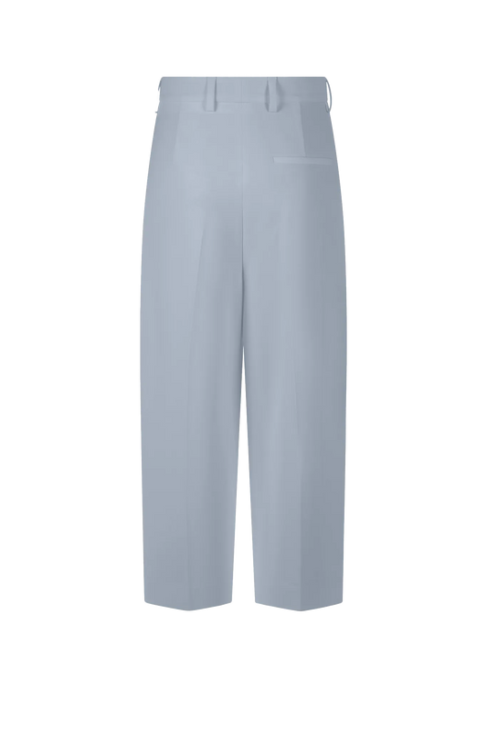 Hose Noa Crop Fluid Cade in Hellblau