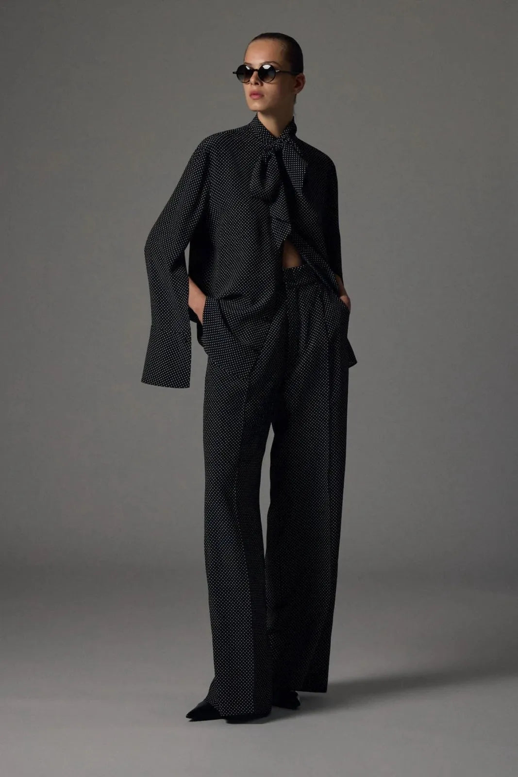 Hose Bogart Crepe de Chine in Black and White Micro Dots