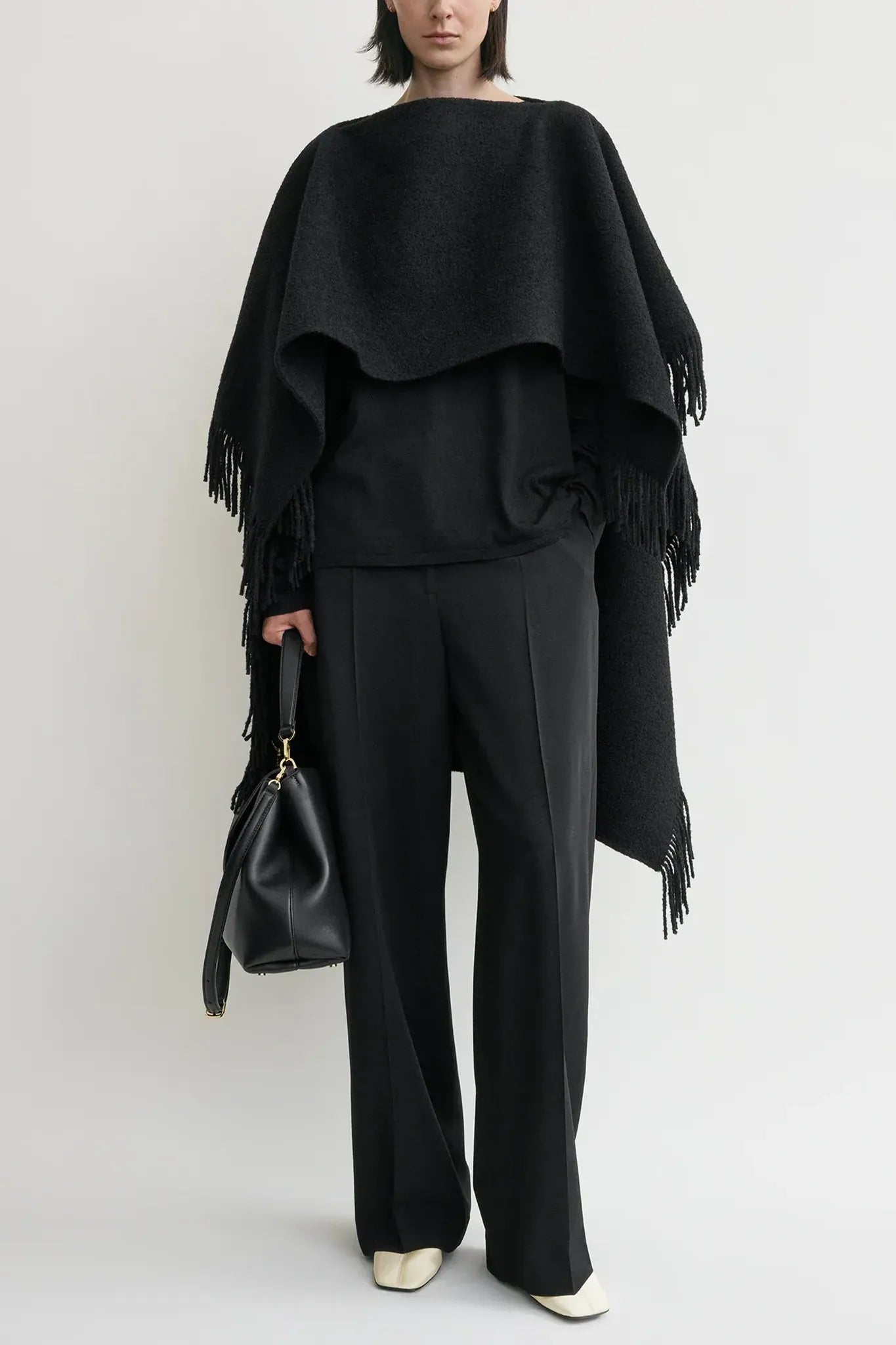 Poncho Fringe in Black