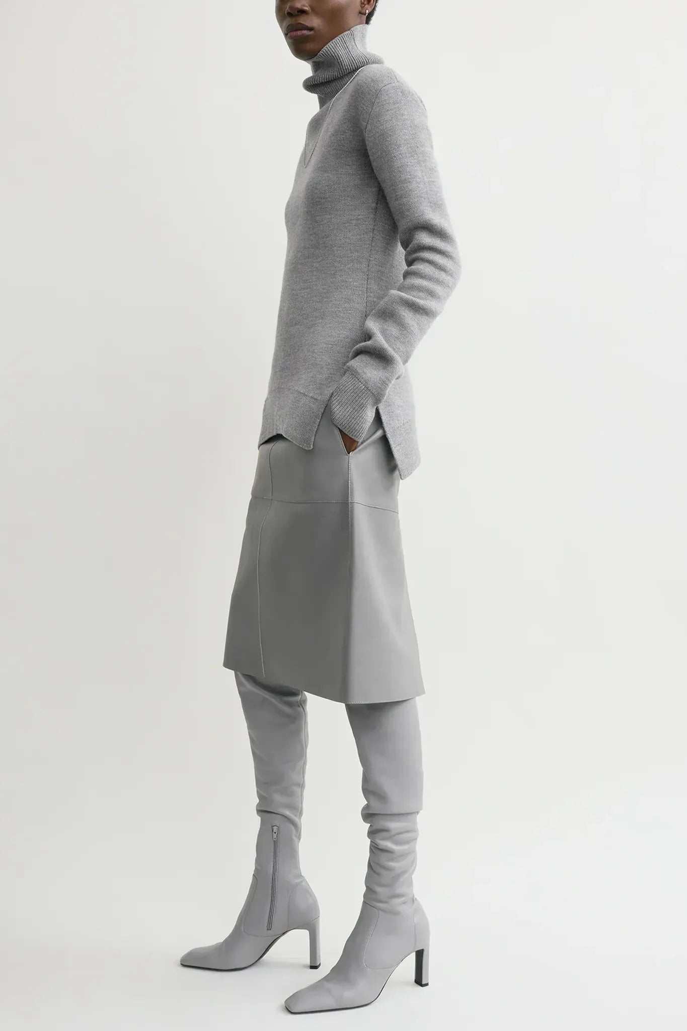 Pullover High-Neck Double Knit in Pale Grey Melange