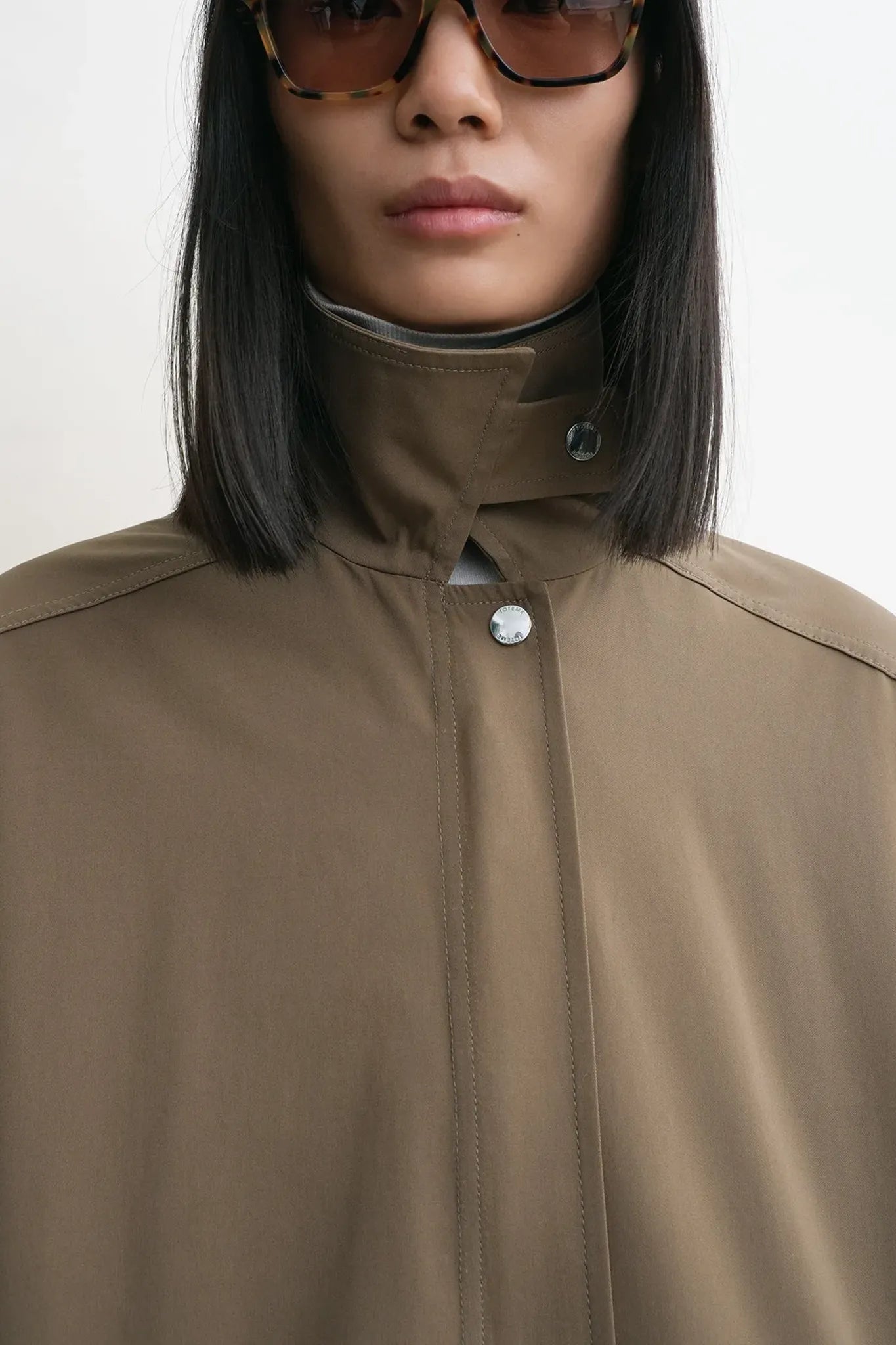 Mantel Oversized Trench Jacket in Hazel