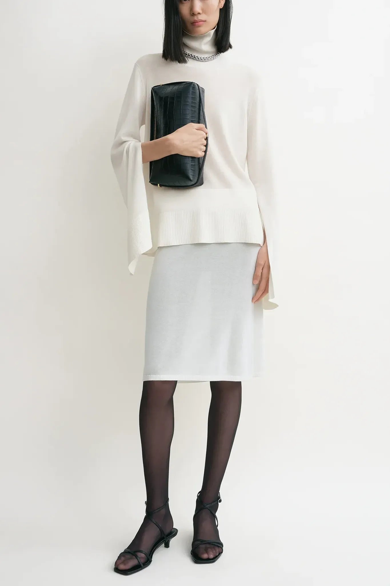 pullover-slit-sleeve-turtleneck-in-white