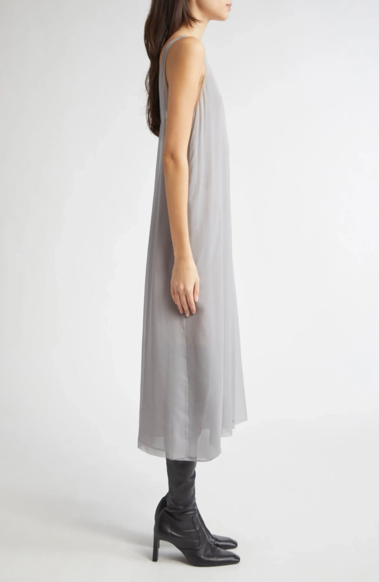 Kleid Chiffon Slip in Light Grey