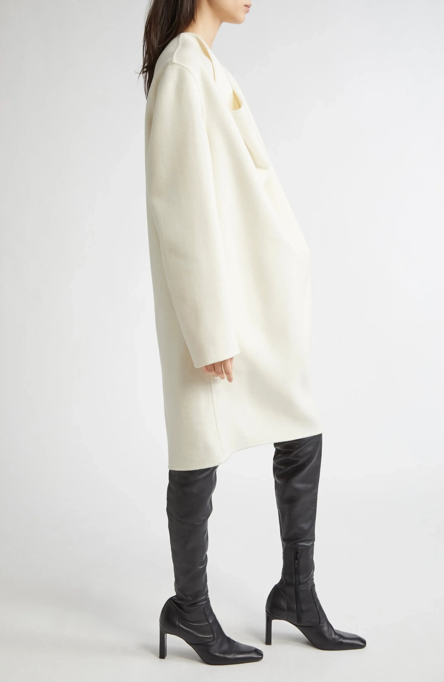 Kleid Cowl Doublé in Winter White