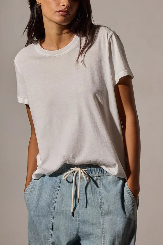 T-Shirt Vintage Little Boy in White