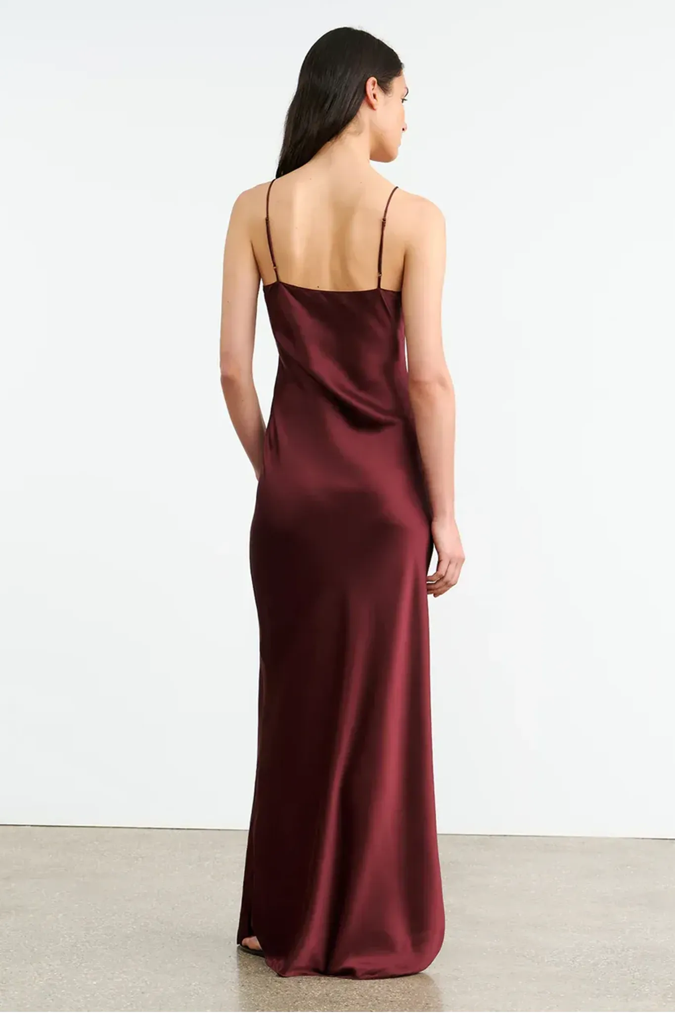 Kleid Cami Silk Gown in Claret