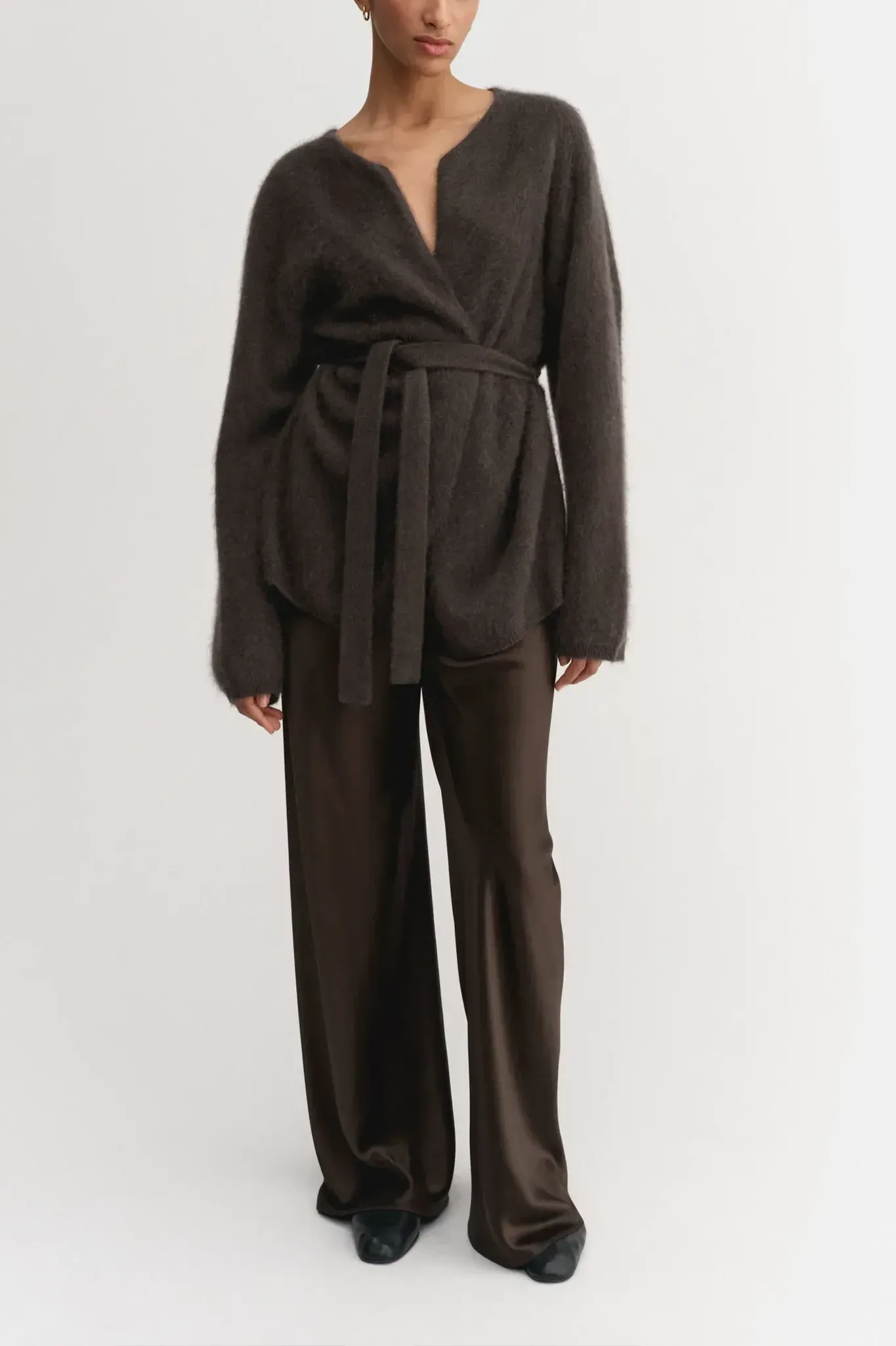 Cardigan Aria in Chocolate