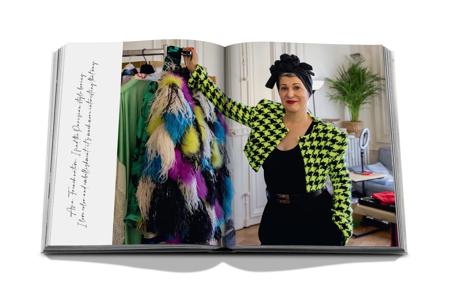 Bildband Emily in Paris - The Fashion Guide