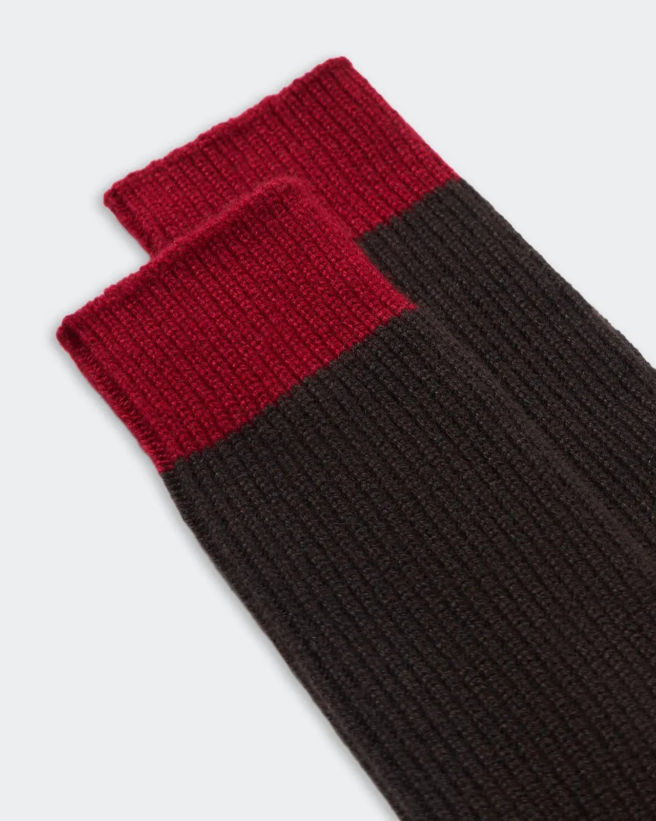 Cashmere Strümpfe The Soft in Burnt Cocoa/Ruby