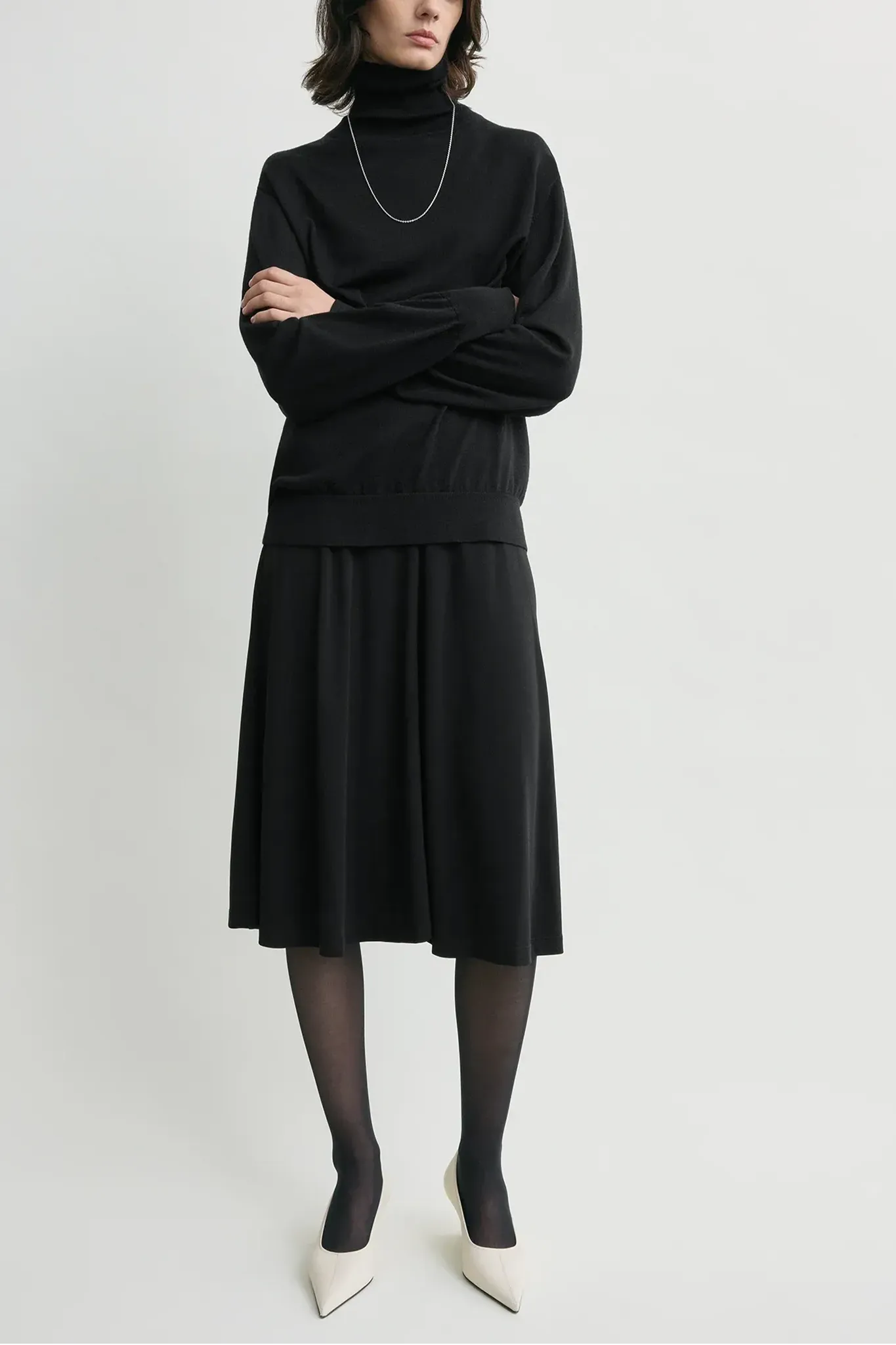 Rock Fluid Jersey in Black