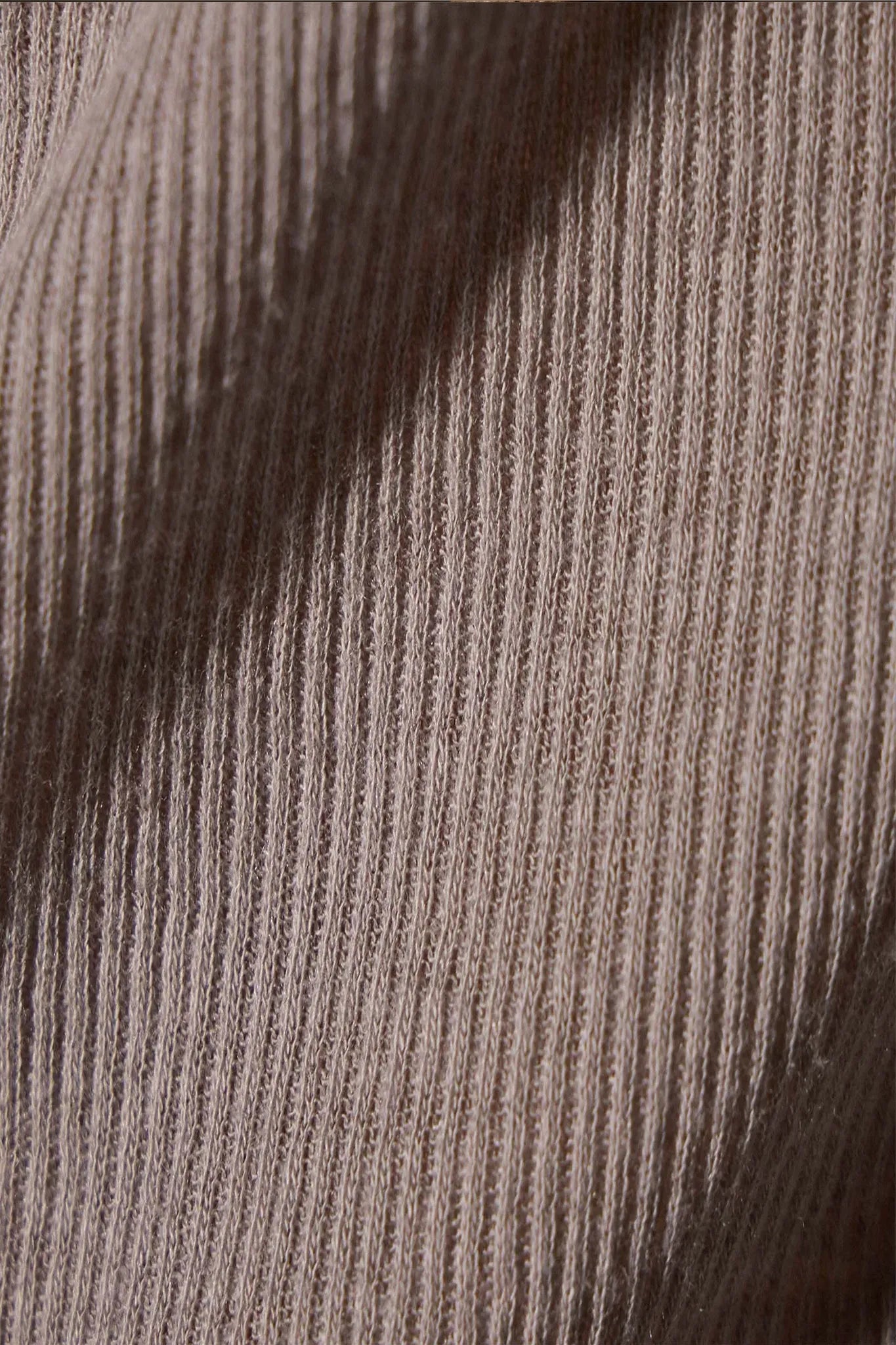 Longsleeve Long Skinny Deep V in Dapple