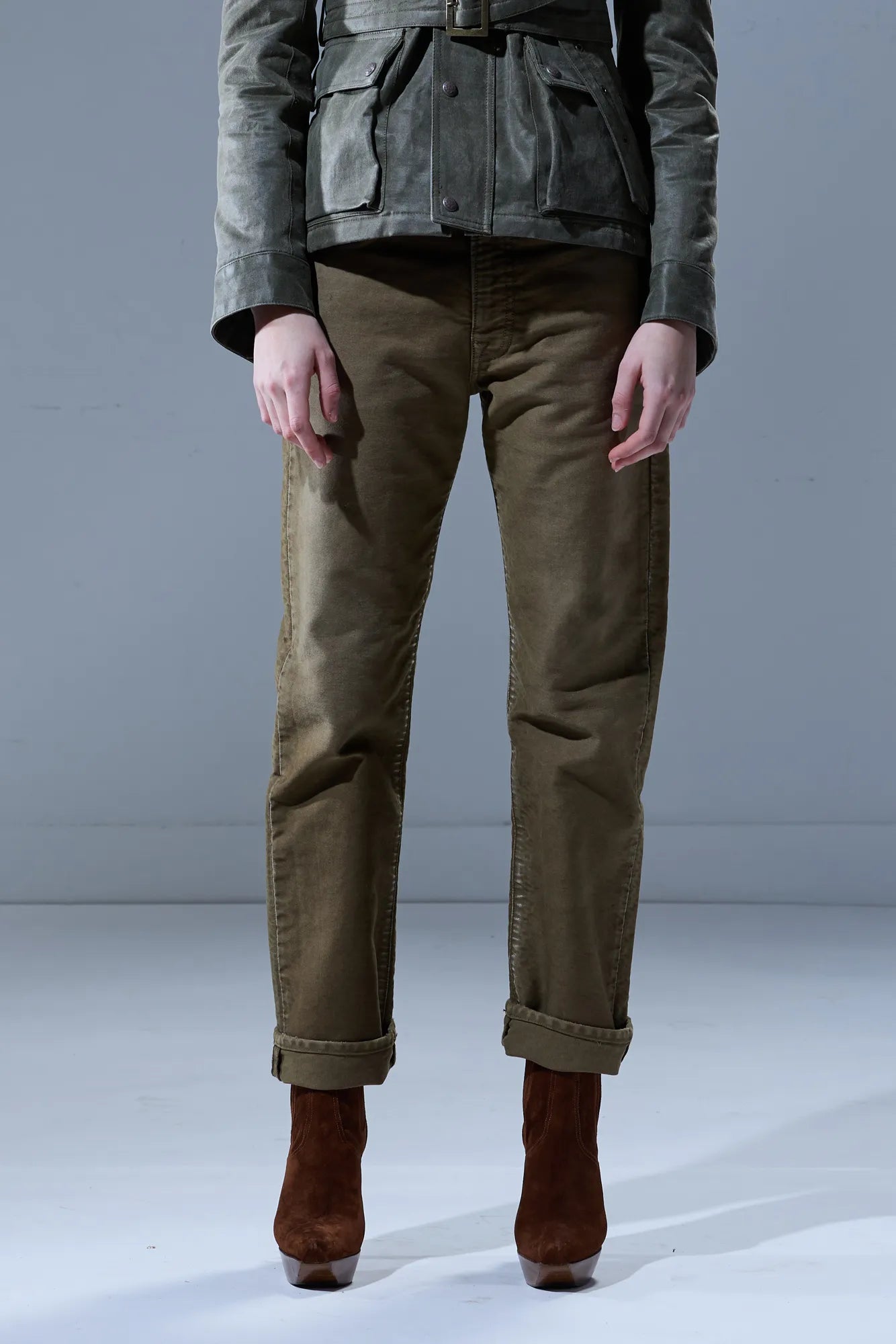 Jeans BF in Olive Garmend Dyed Moleskin Green