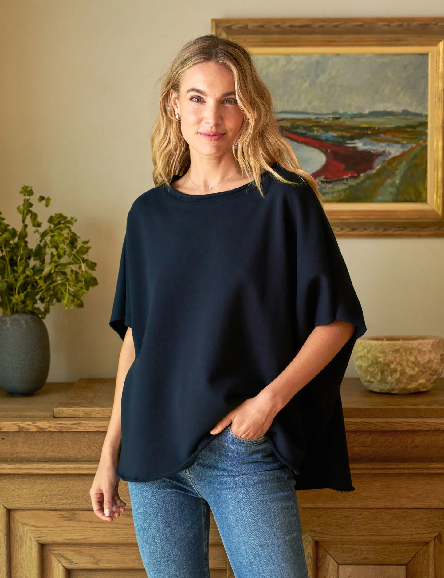 Sweater Capelet Olive in Navy