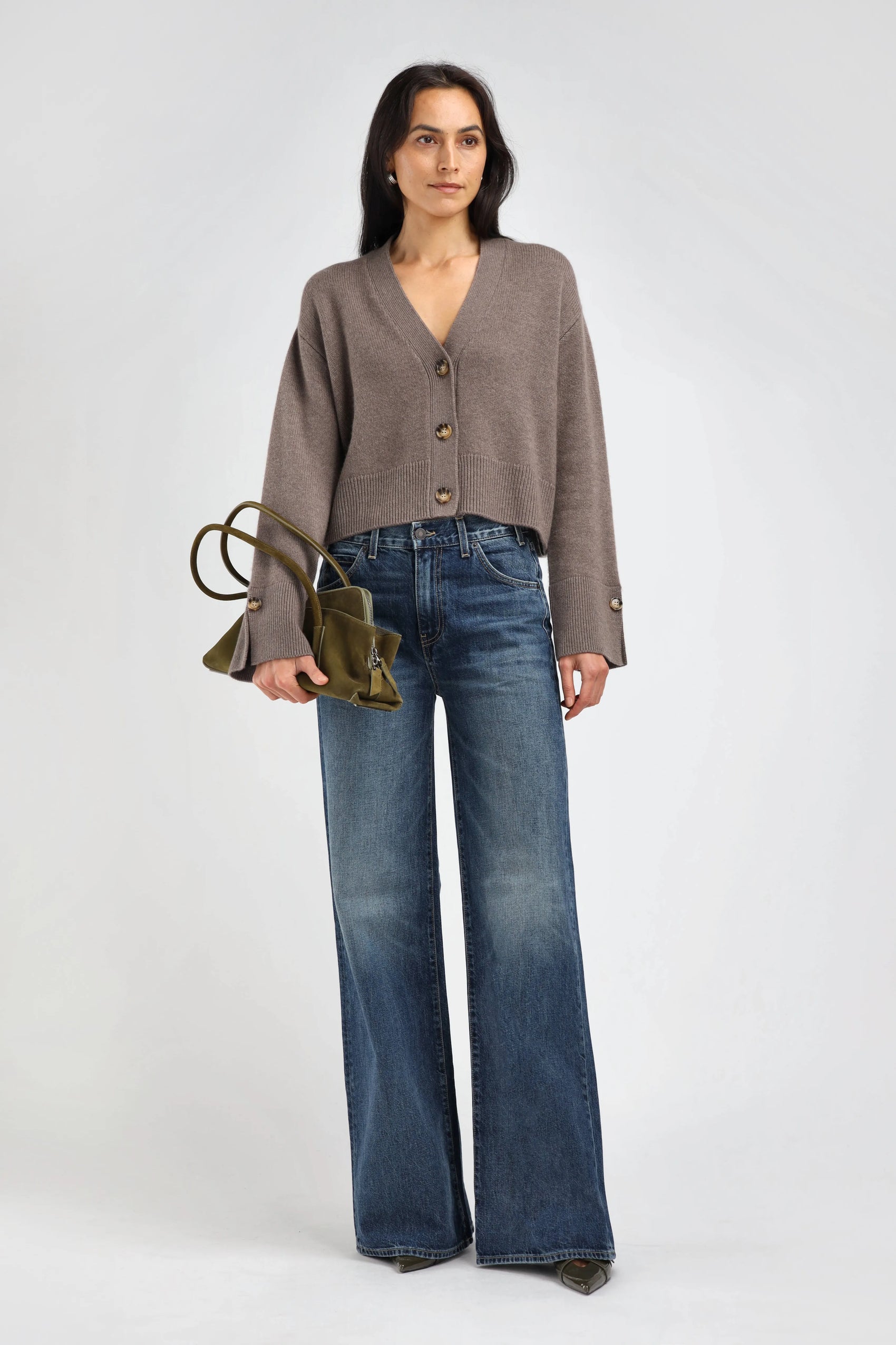 Cardigan Palais in Brown