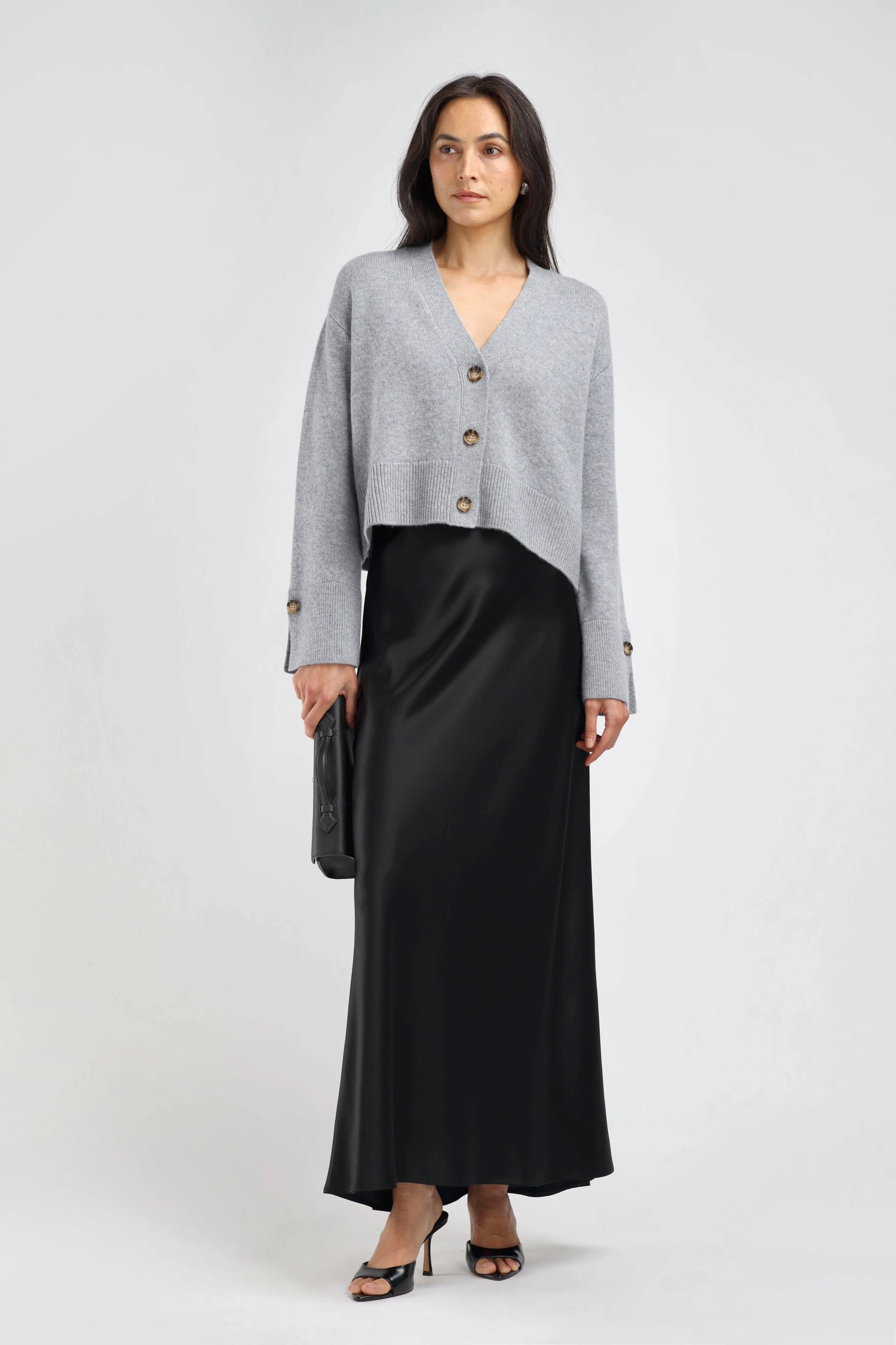 Cardigan Palais in Feline