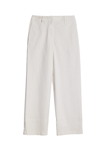 Hose Nohan in Stone