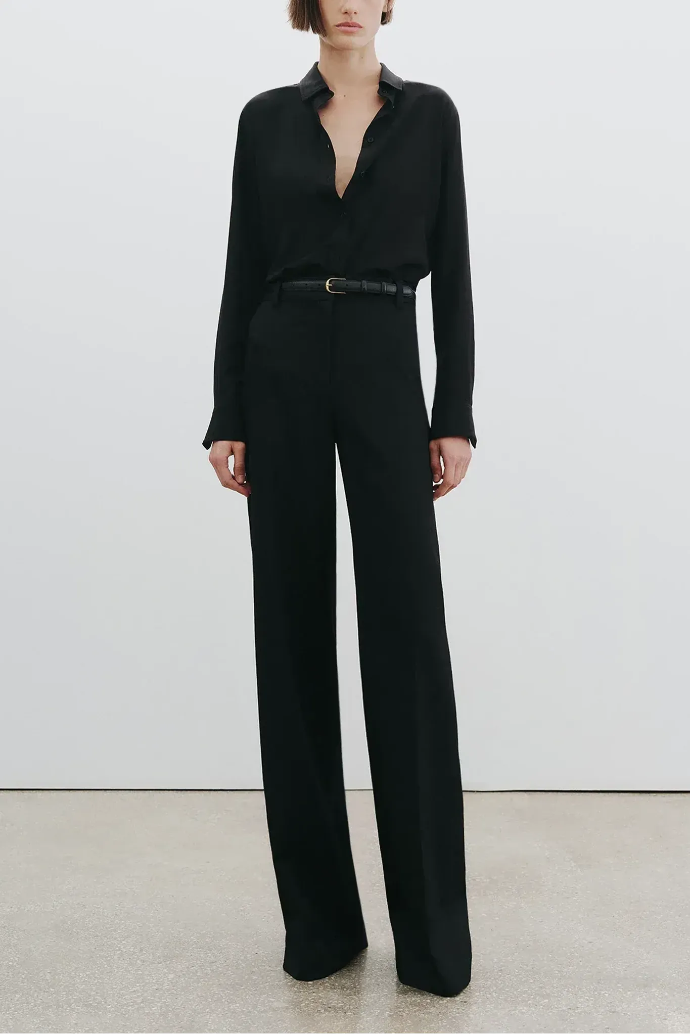 Hose Rivers in Black